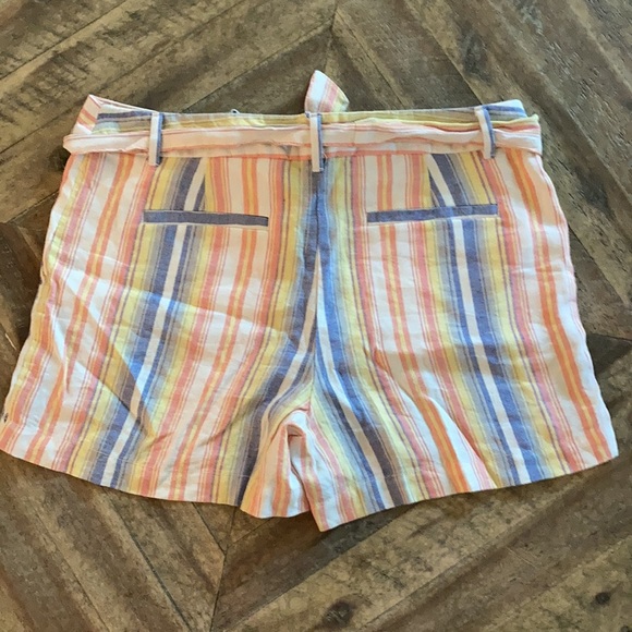 LOFT linen shorts - Picture 3 of 4